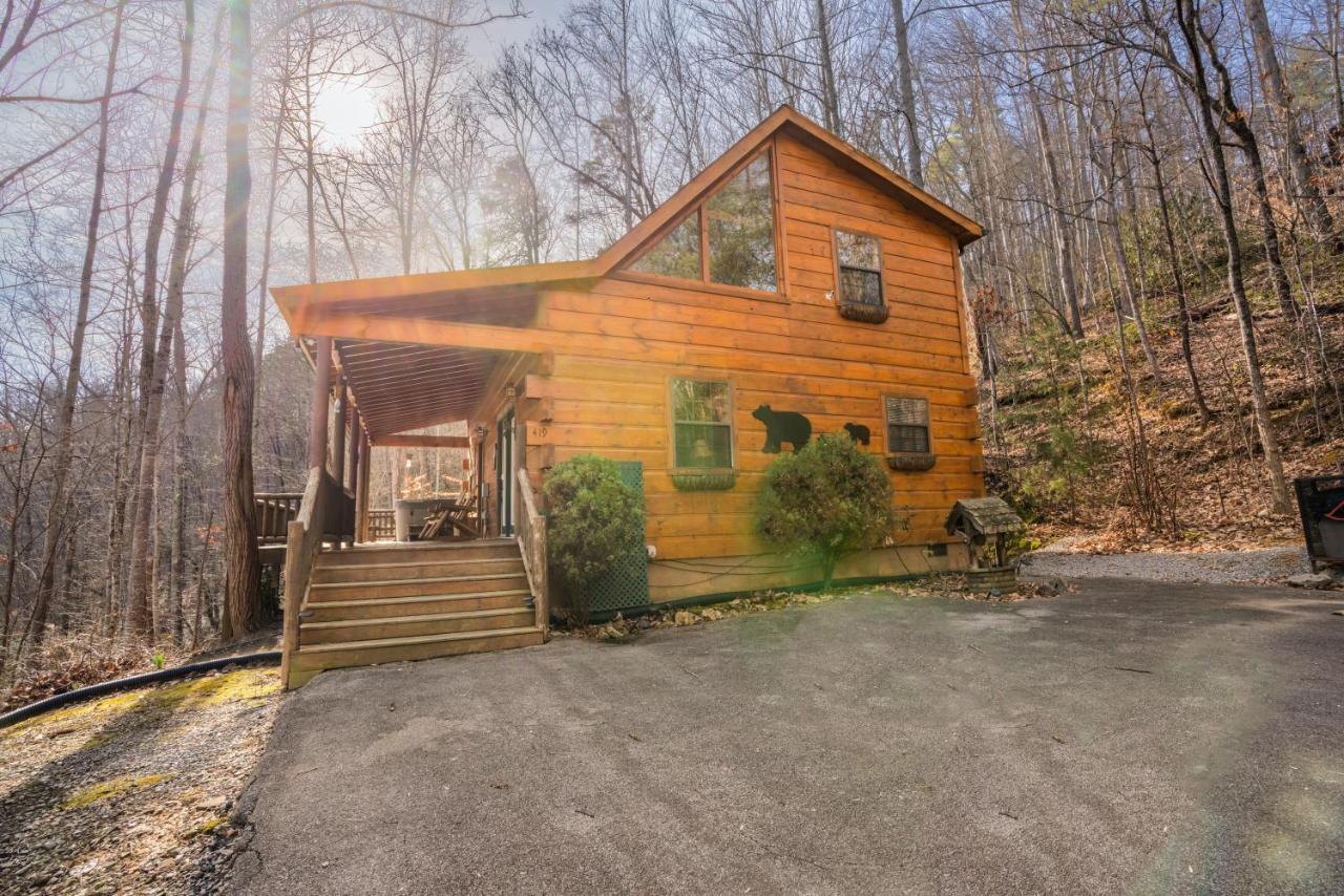 Moonshine Ridge Cabin With Hot Tub And Fire Pit Pigeon Forge Bagian luar foto